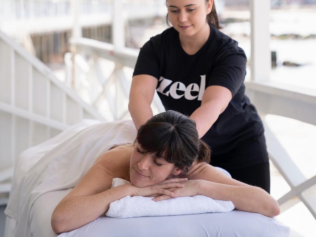 this-website-lets-you-book-a-private-massage-in-your-home-with-a-licensed-massage-therapist